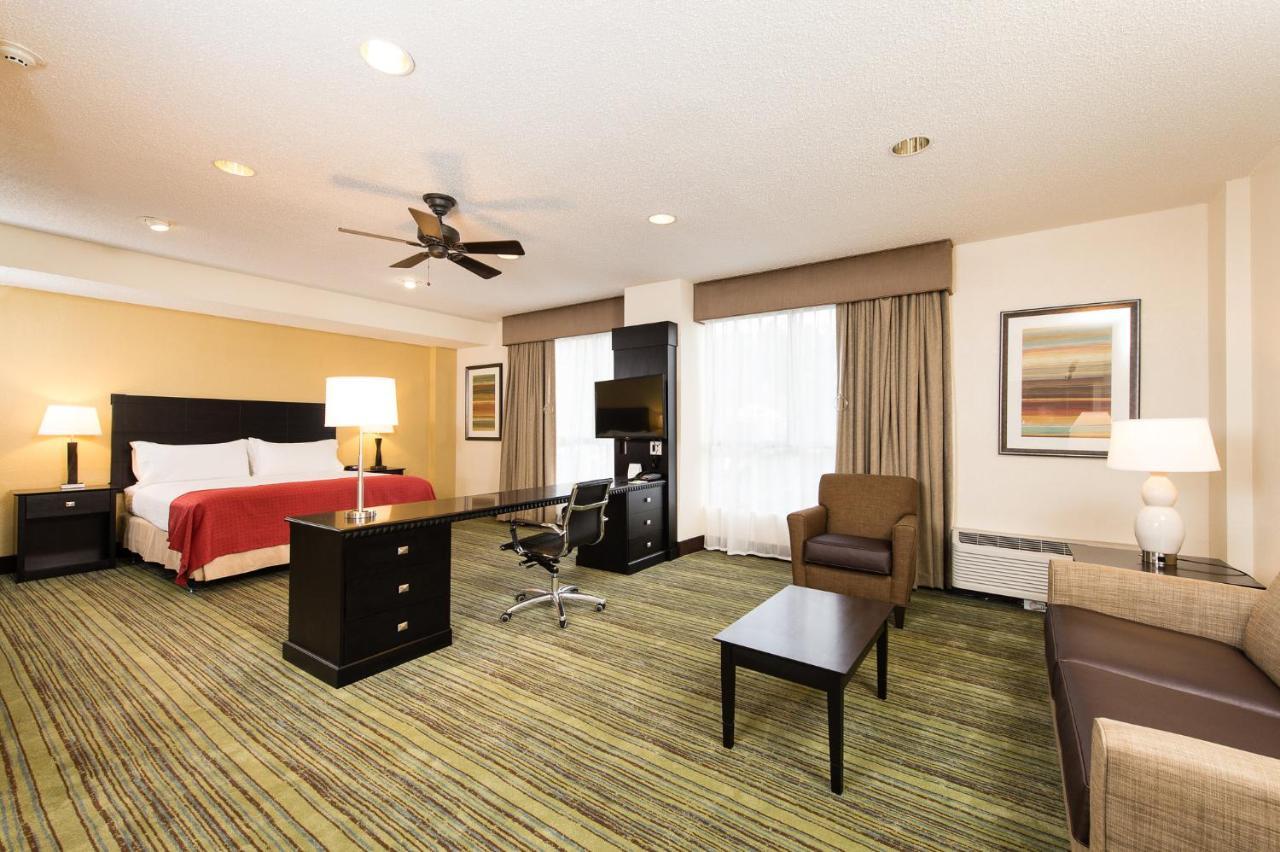 Doubletree By Hilton Wilmington, Nc Hotel Buitenkant foto